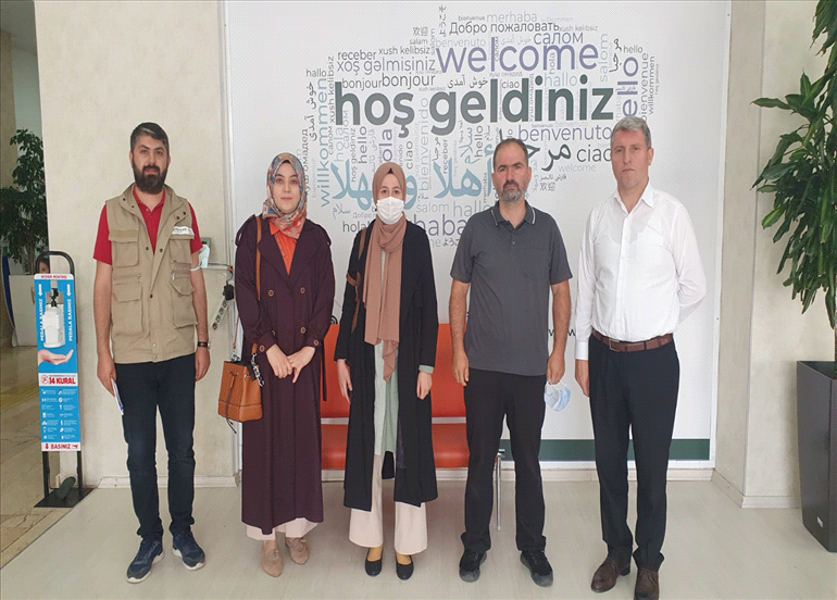 MÜLTECİ HAKLARI KOMİSYONU 