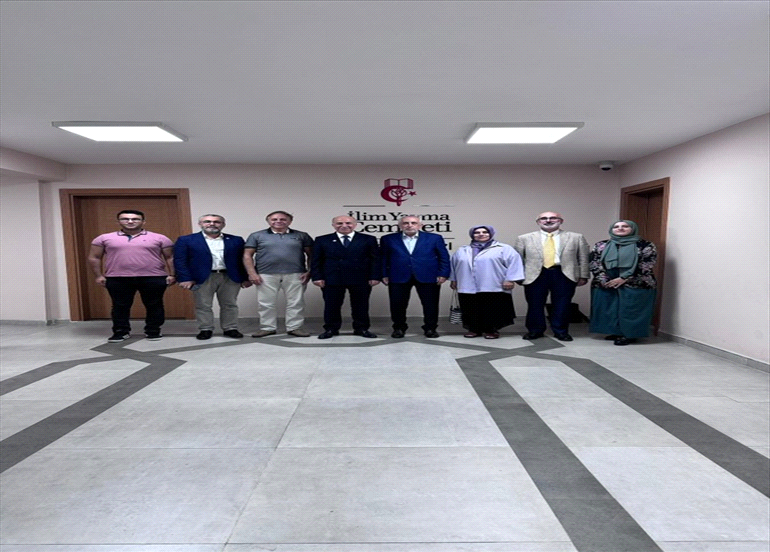 İLİM YAYMA CEMİYETİ