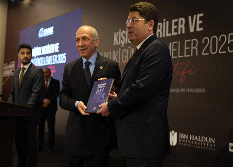 KİŞİSEL VERİLER VE HUKUKİ GÜNCELLEMELER 2025 PROGRAMI GERÇEKLEŞTİRİLDİ 