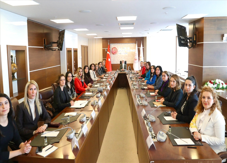 KADIN VE ÇOCUK HAKLARI OLARAK TOPLANTIYA KATILIM SAĞLADIK